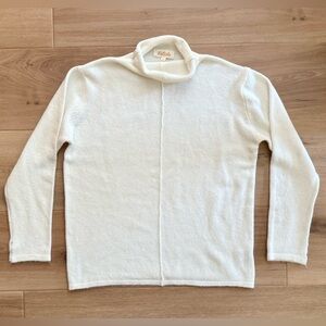 NWOT Listicle Ivory Turtleneck Sweater Size S